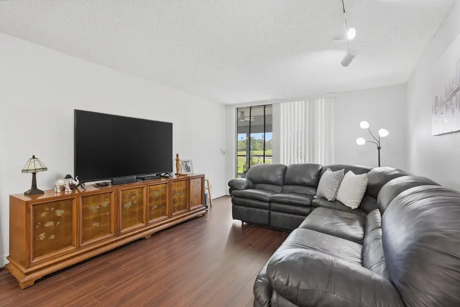 3231 Holiday Springs Boulevard #110, Margate, FL 33063 - #3