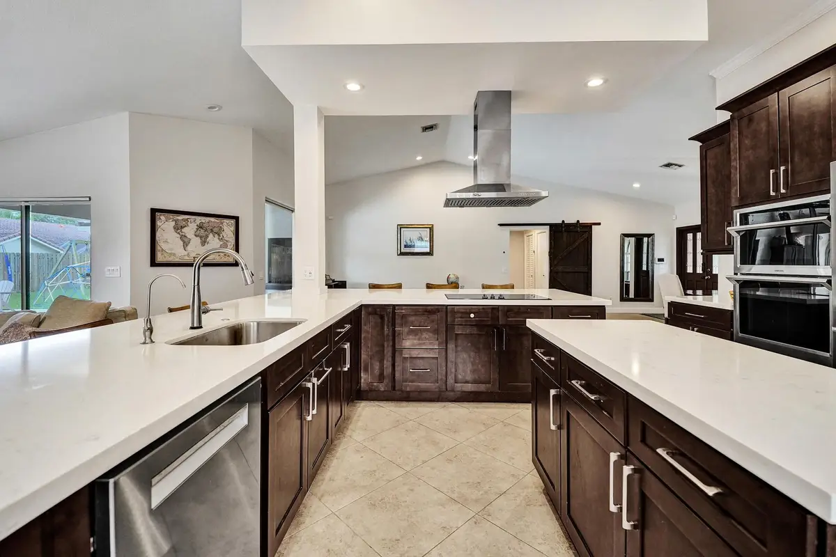 10050 NW 14th Street, Plantation, FL 33322 - #1
