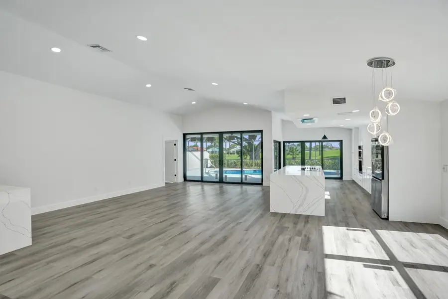 11049 Cloverleaf Circle, Boca Raton, FL 33428 - #3