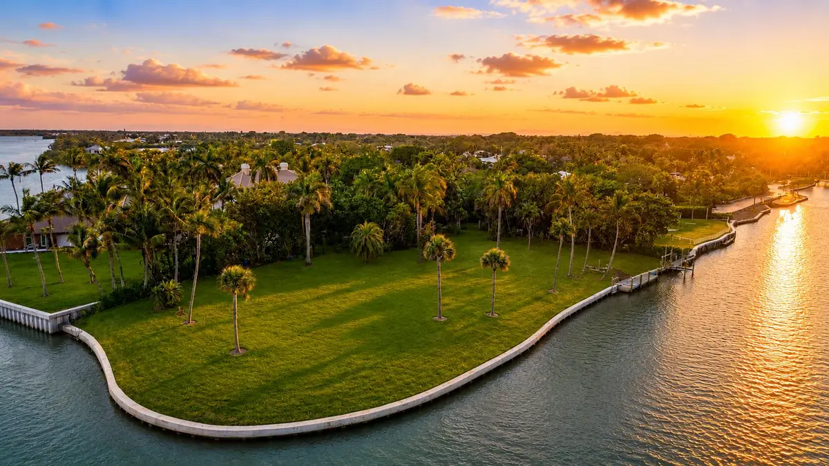 6 Timor Street, Sewalls Point, FL 34996 - #1