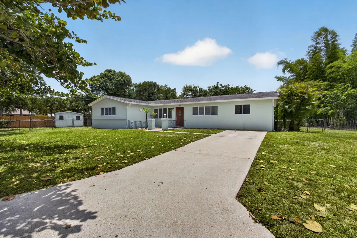 601 Evelyn Court, West Palm Beach, FL 33413 - #1