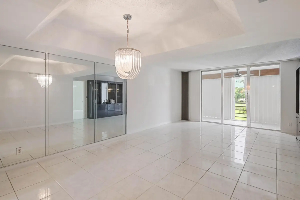 6850 10th Avenue N #406, Lake Worth, FL 33467 - #1