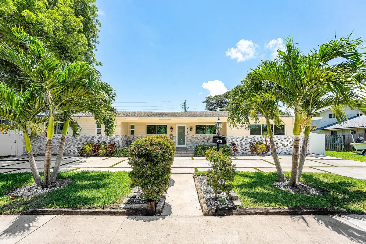 214 SE 5th Street, Dania Beach, FL 33004 - #1