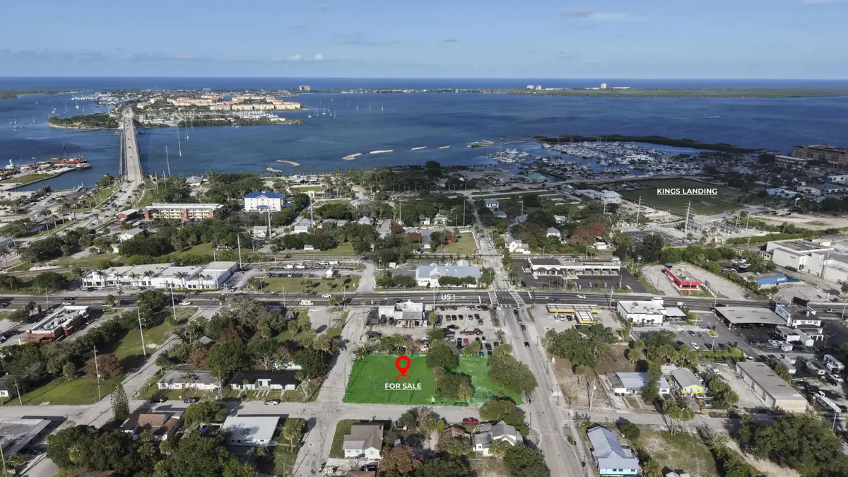 416 Avenue D, Fort Pierce, FL 34950 - #1