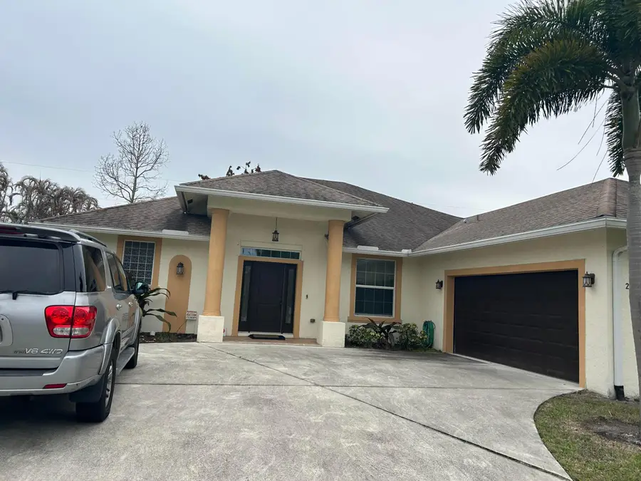 2749 SE Eagle Drive, Port Saint Lucie, FL 34984 - #2