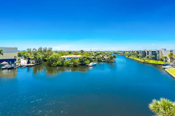 22 Royal Palm Way #606, Boca Raton, FL 33432