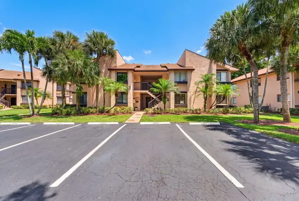 2240 SW 92nd Terrace #2402, Davie, FL 33324