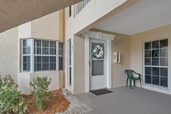 740 Lake Orchid Circle #104, Vero Beach, FL 32962