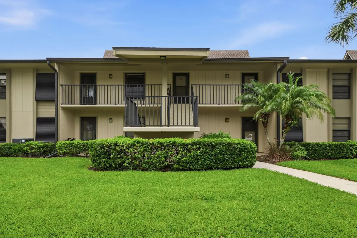 29 Plantation Drive #202, Vero Beach, FL 32966 - #1