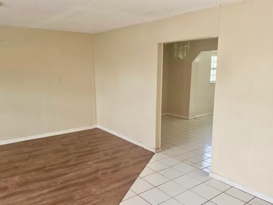 1216 Giller Avenue, Mangonia Park, FL 33407 - #2