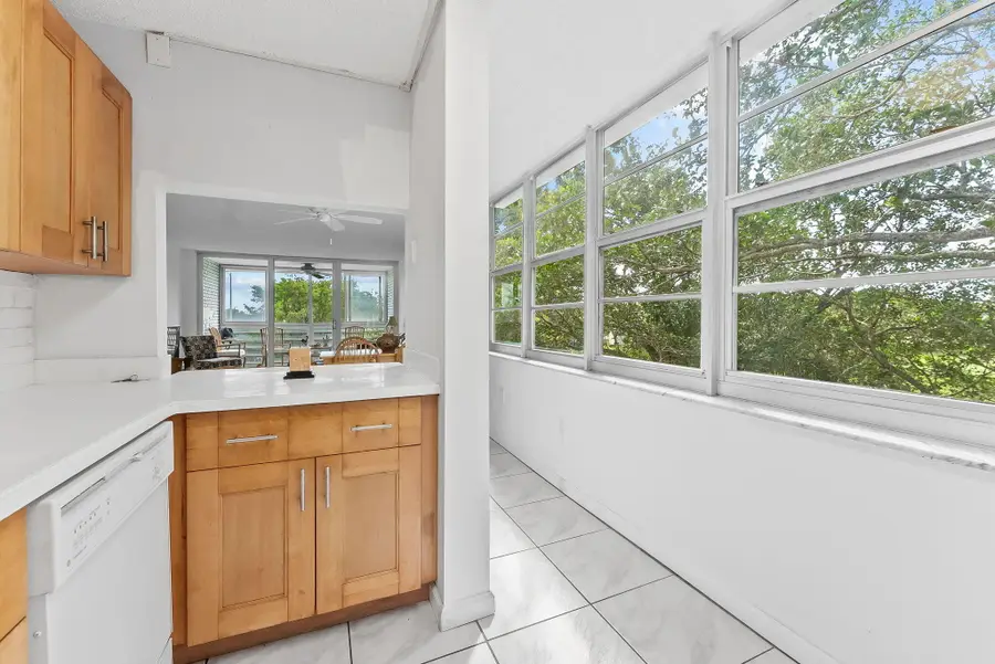 9451 Evergreen Place #404, Davie, FL 33324 - #3