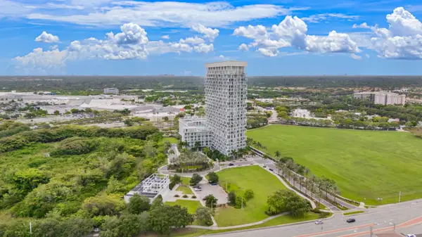 2000 Metropica Way #214, Sunrise, FL 33323