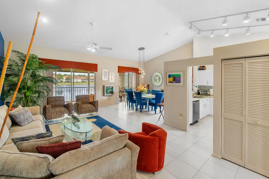 9829 Seacrest Circle #202, Boynton Beach, FL 33437 - #3