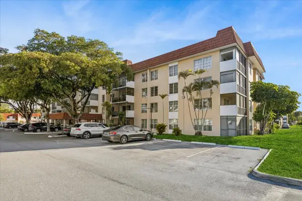 4156 Inverrary Drive, Lauderhill, FL 33319