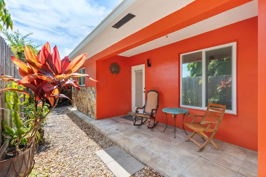 736 - 738 NE 36th Street, Oakland Park, FL 33334 - #2
