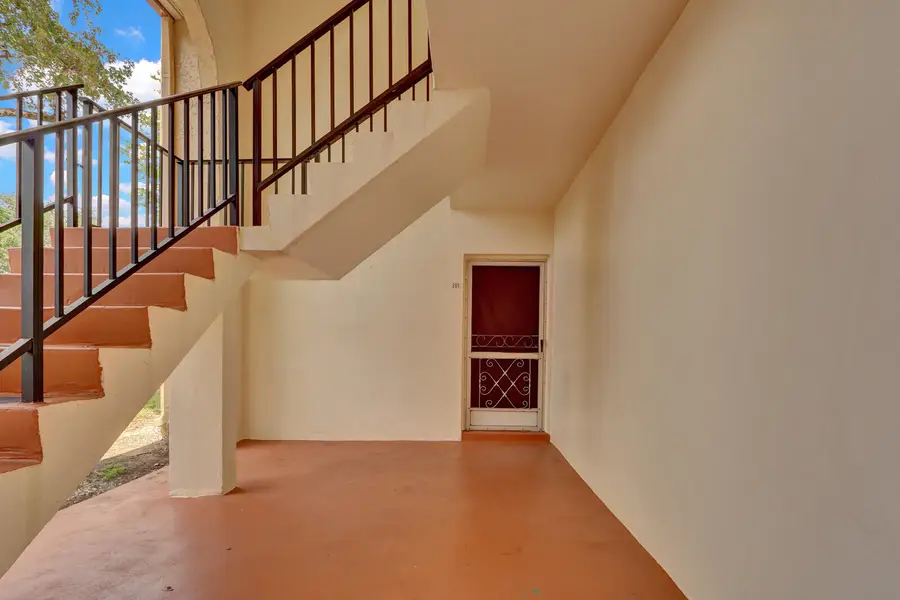 210 Lake Frances Drive, West Palm Beach, FL 33411 - #3