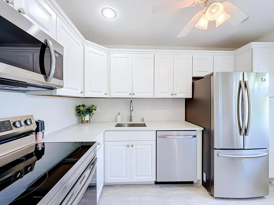12 Colonial Club Drive #202, Boynton Beach, FL 33435 - #3