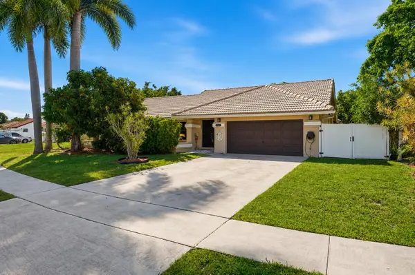 9577 Majestic Way, Boynton Beach, FL 33437