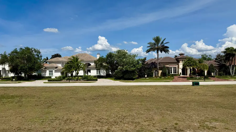 121 SE Rio Casarano, Port Saint Lucie, FL 34984 - #2