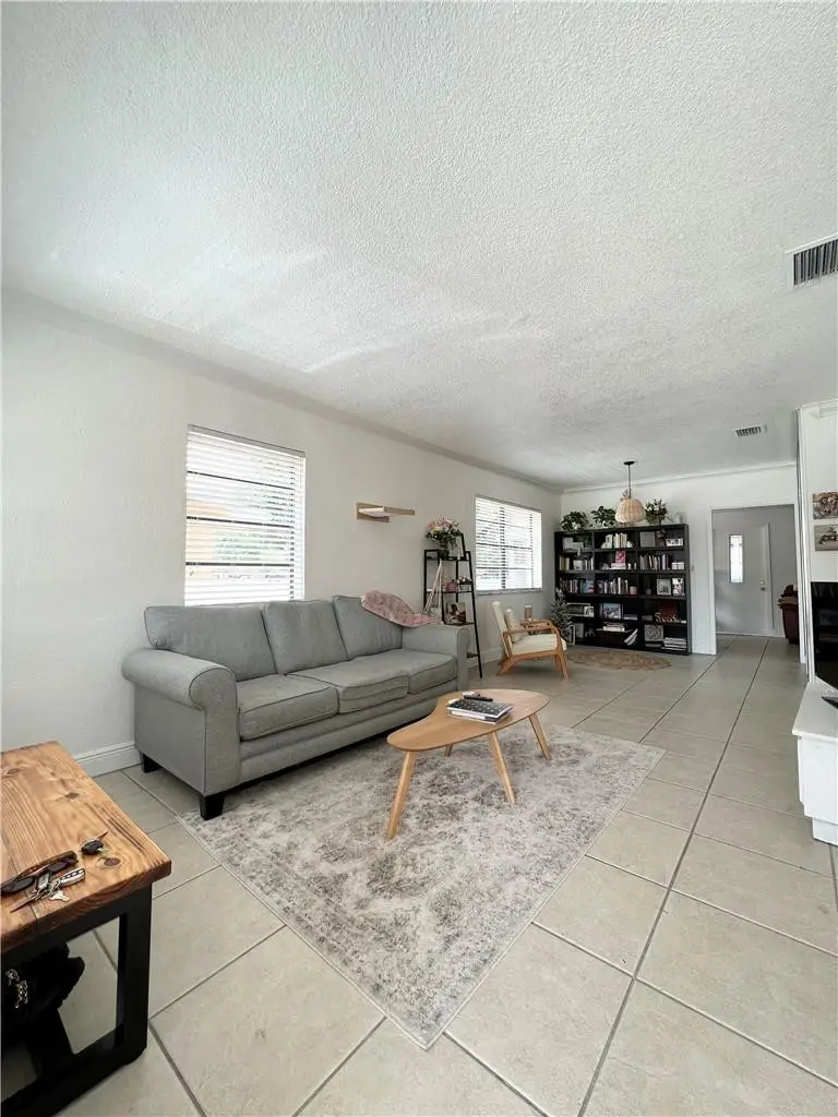 225 E 41st Street, Hialeah, FL 33013 - #1