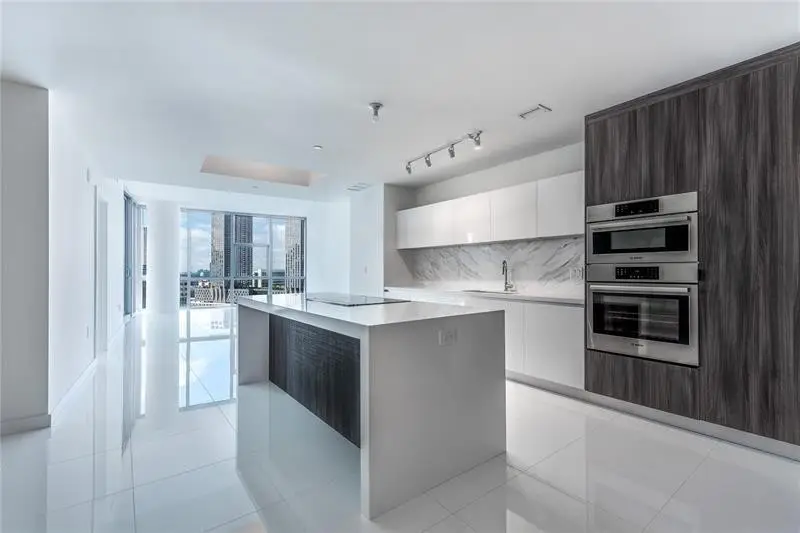 851 NE 1st Avenue #1912, Miami, FL 33132 - #1