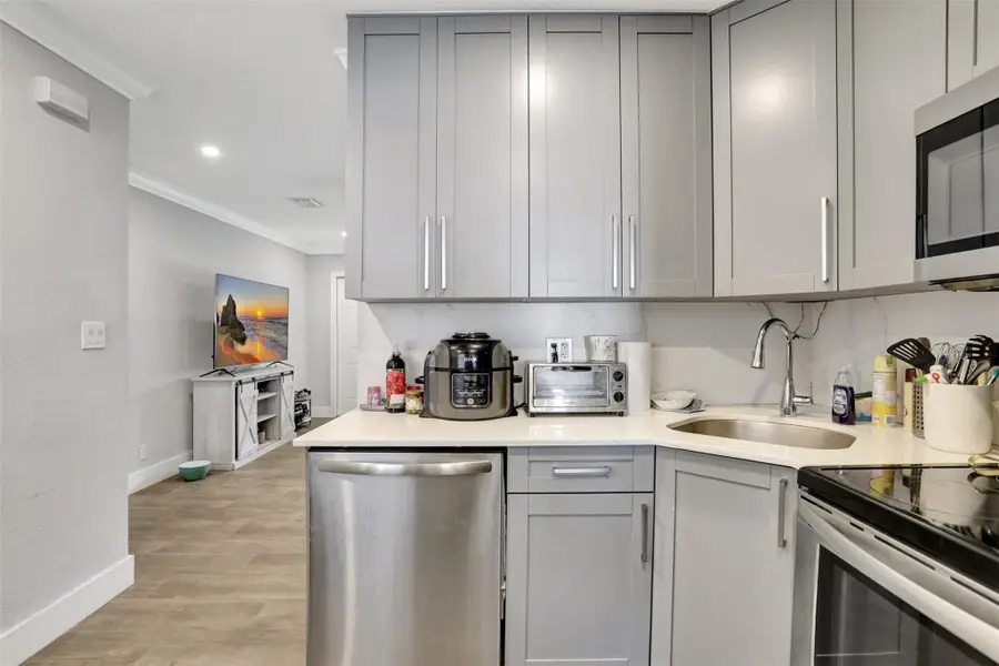 2609 NW 9th Avenue, Wilton Manors, FL 33311 - #3