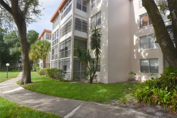 2601 NW 48th Terrace #142, Lauderdale Lakes, FL 33313