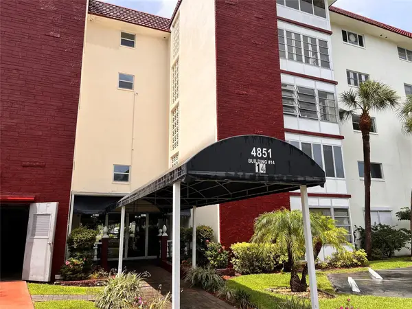 4851 NW 21st Street #105, Lauderhill, FL 33313