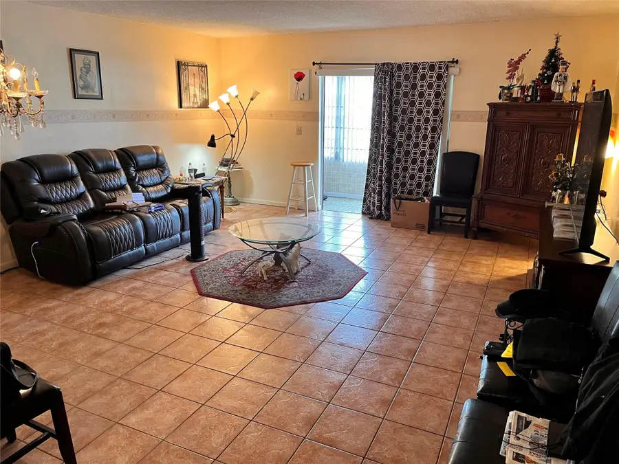 4851 NW 21st Street #105, Lauderhill, FL 33313 - #2