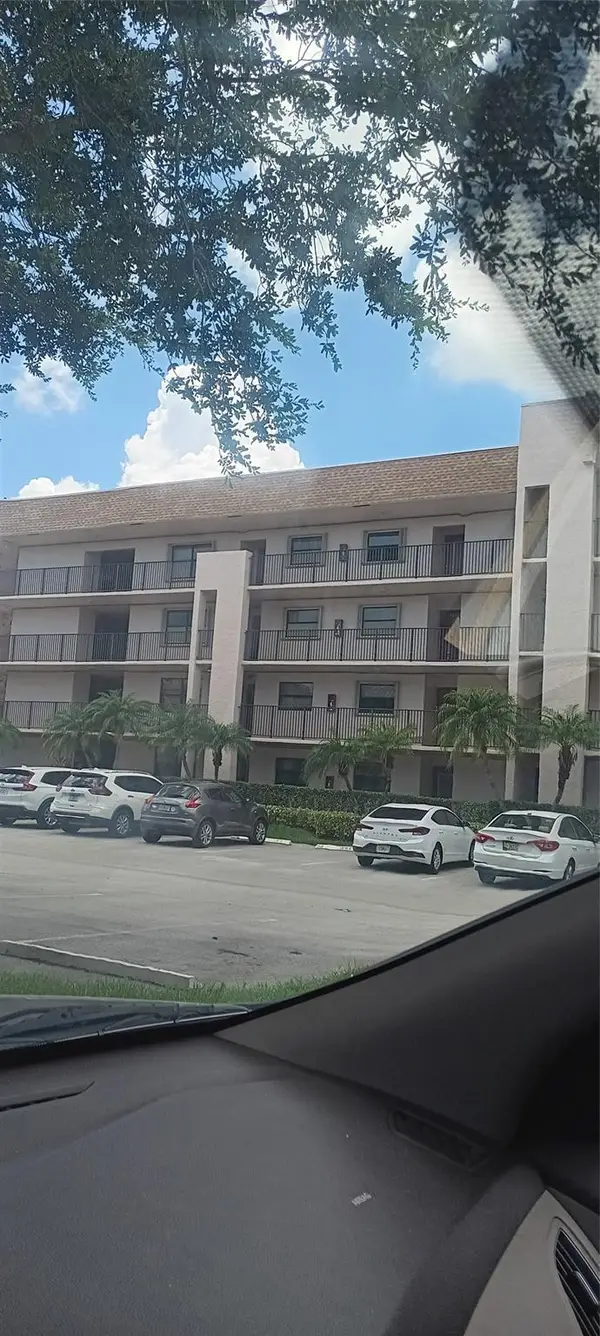 10145 Sunrise Lakes Boulevard #405, Sunrise, FL 33322