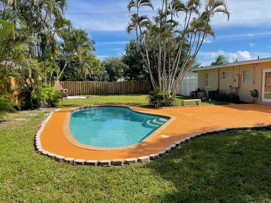 1809 NW 13th Court, Fort Lauderdale, FL 33311 - #2