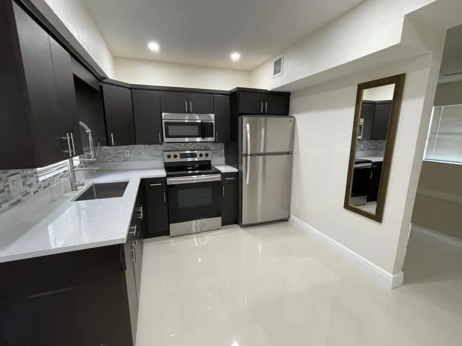 1809 NW 13th Court, Fort Lauderdale, FL 33311 - #3