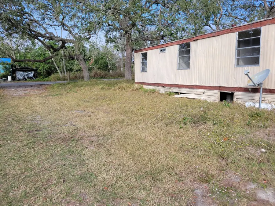 47 Palm Circle, Avon Park, FL 33825 - #2