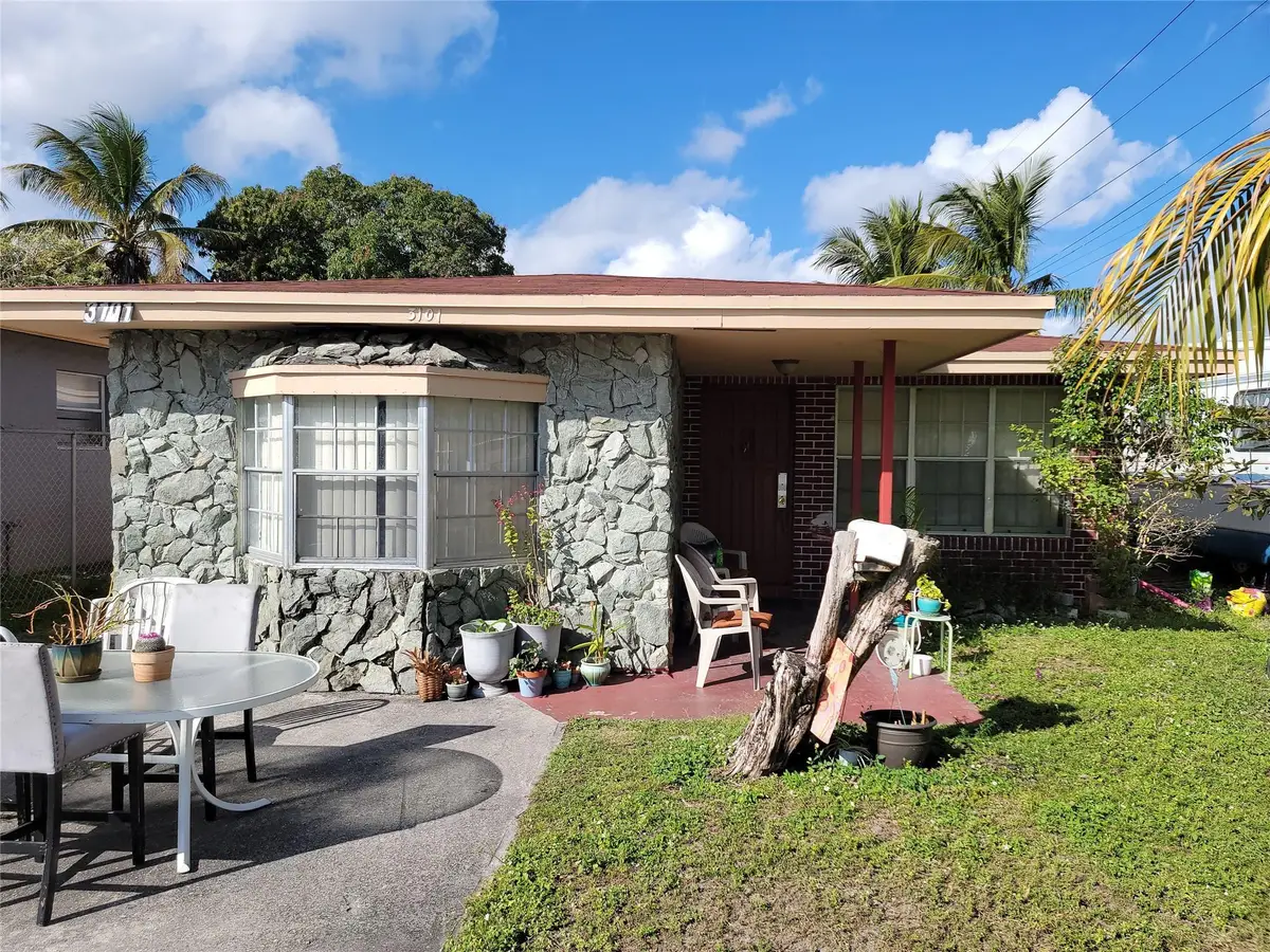 3101 SW 12th Place, Fort Lauderdale, FL 33312 - #1