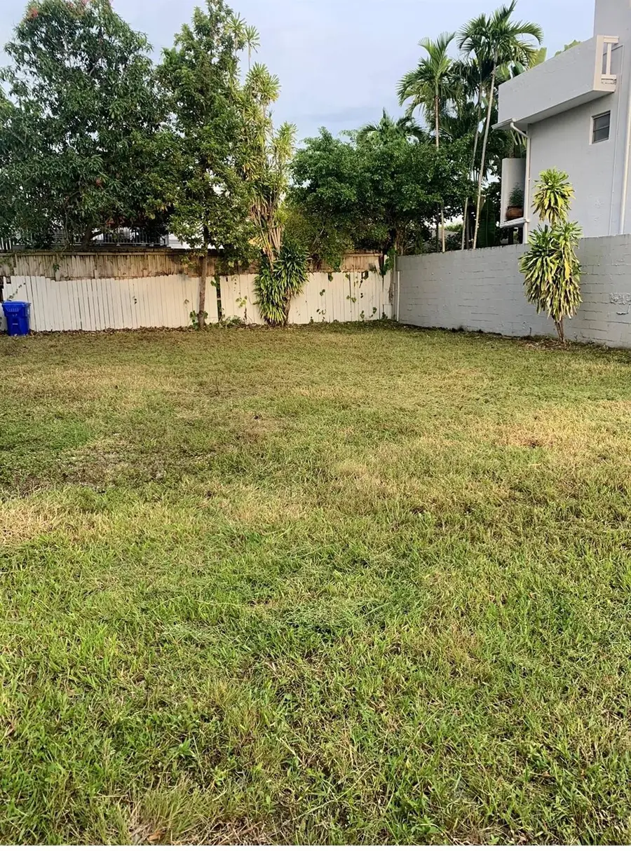 2735 SW 32nd Avenue, Miami, FL 33133 - #2