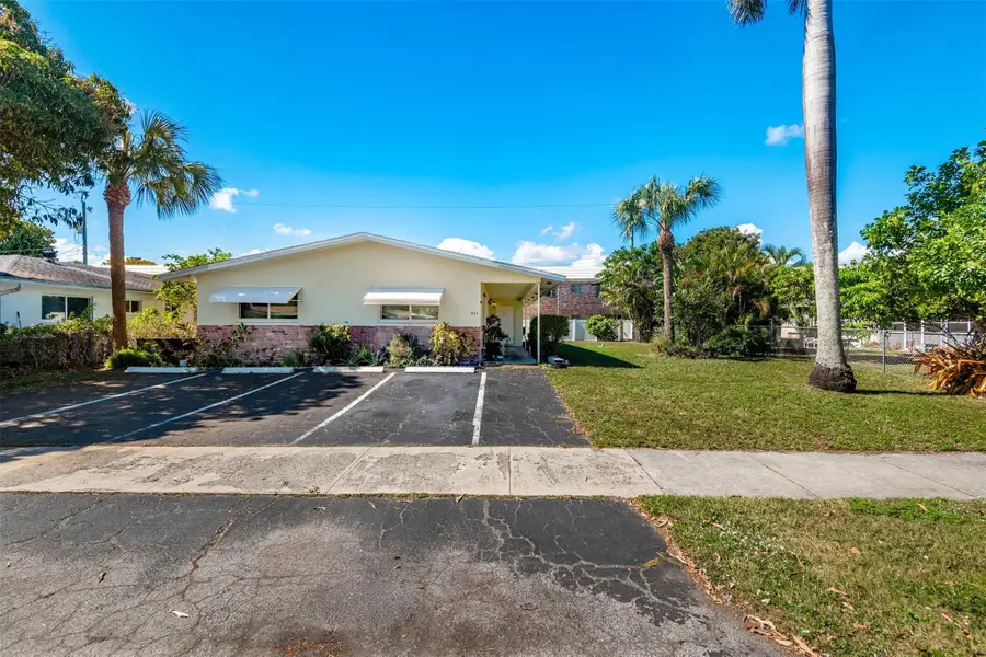 321 SE 1st Avenue, Pompano Beach, FL 33060 - #2