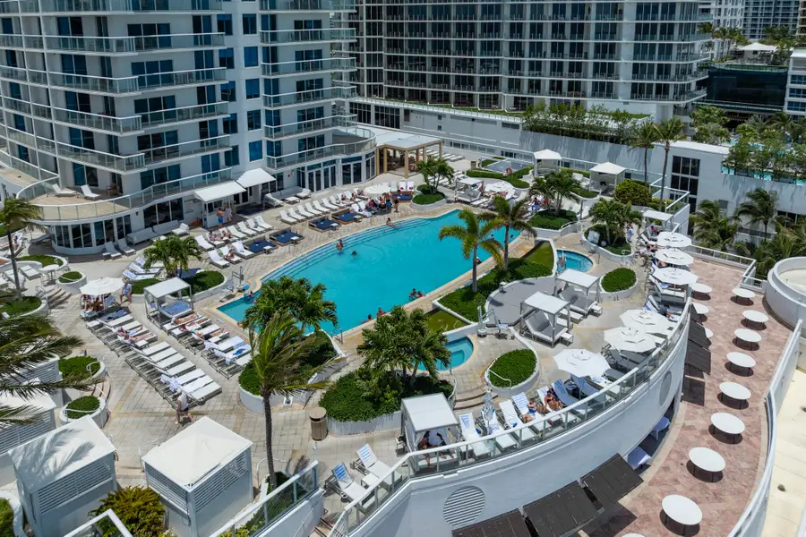 505 N Fort Lauderdale Beach #1809, Fort Lauderdale, FL 33304 - #3