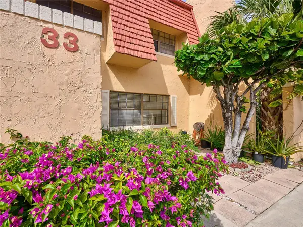 33 Spinning Wheel Lane #33, Tamarac, FL 33319