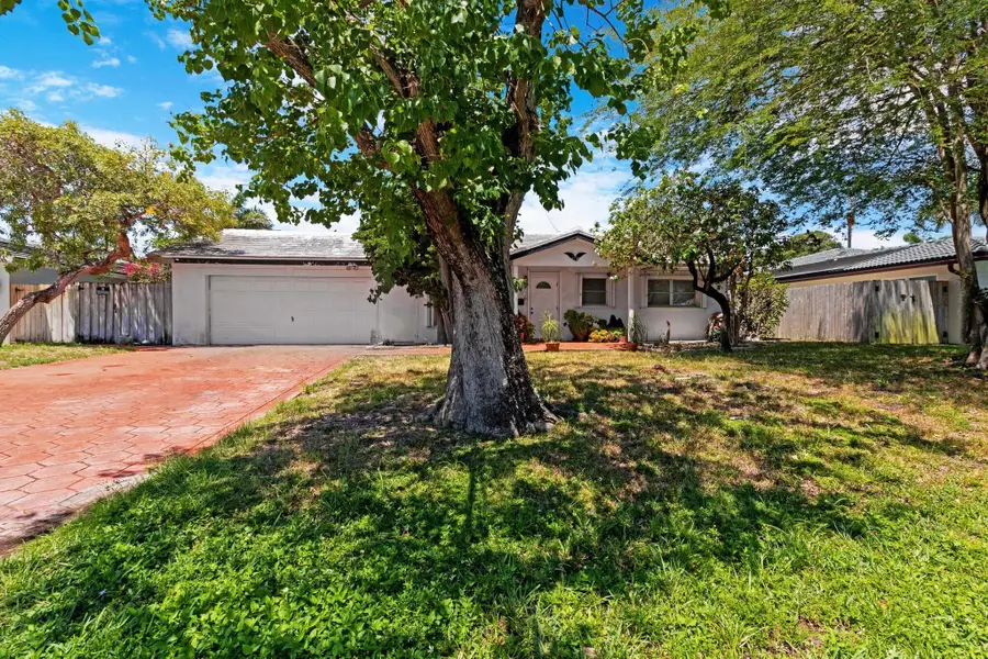 5713 NE 17th Avenue, Fort Lauderdale, FL 33334 - #3