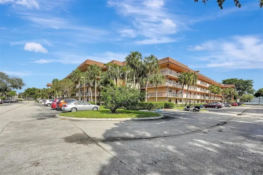 6095 N Sabal Palm Boulevard #212, Tamarac, FL 33319 - #3