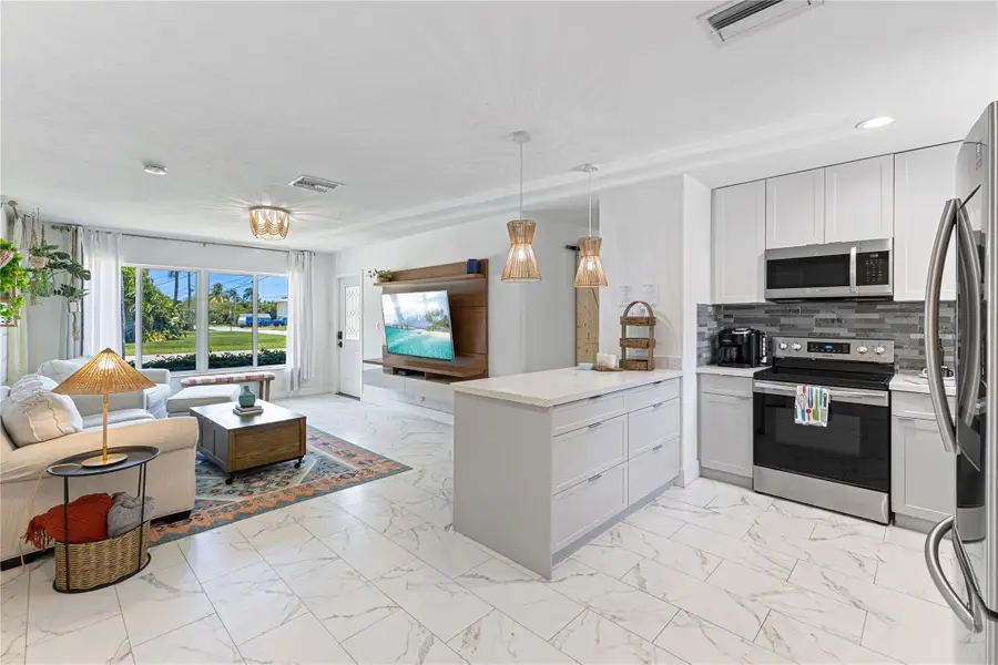 14 NE 29th Street, Wilton Manors, FL 33334 - #2