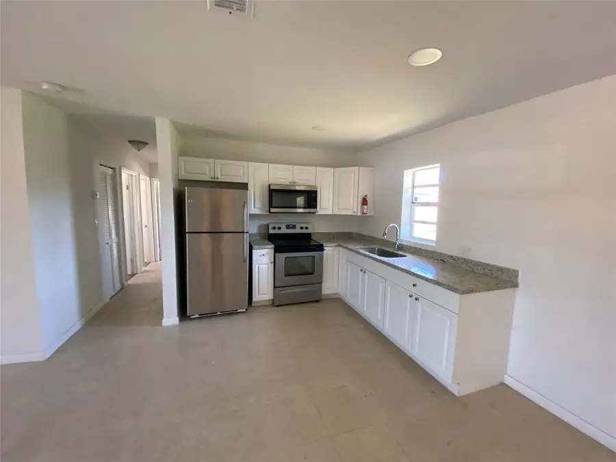 1654 43rd Street, West Palm Beach, FL 33407 - #3