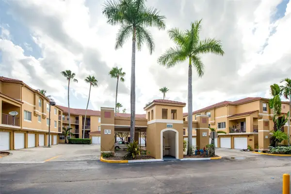 761 N Pine Island Road #106, Plantation, FL 33324