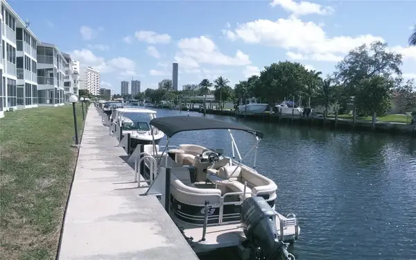 465 Paradise Isle Boulevard #207, Hallandale Beach, FL 33009