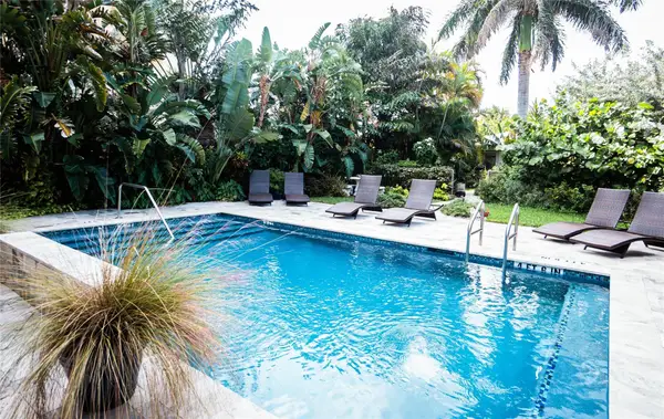 3301 SE 12th Street, Pompano Beach, FL 33062