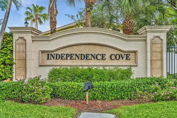 753 Imperial Lake Road #753, West Palm Beach, FL 33413
