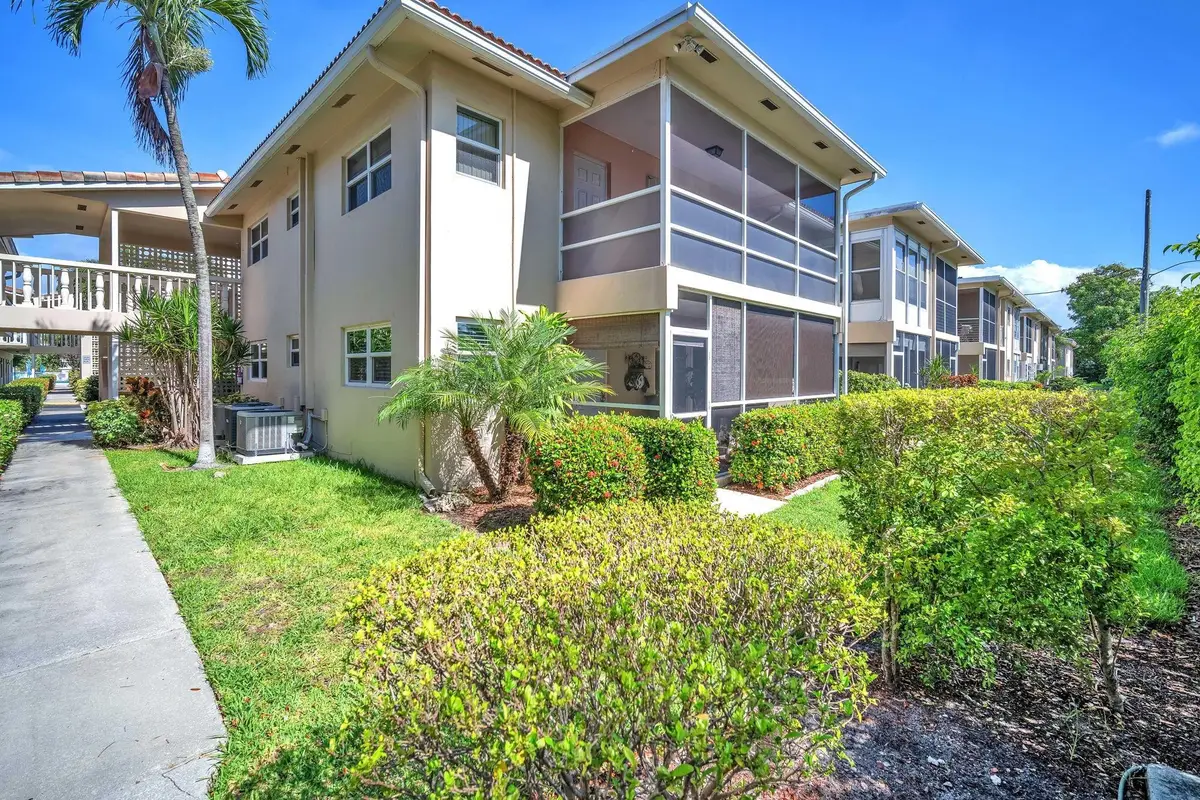2131 NE 42nd Court #104e, Lighthouse Point, FL 33064 - #1