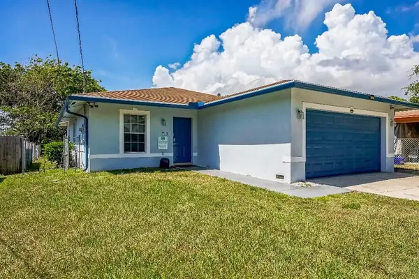 210 SW 3rd Court, Deerfield Beach, FL 33441