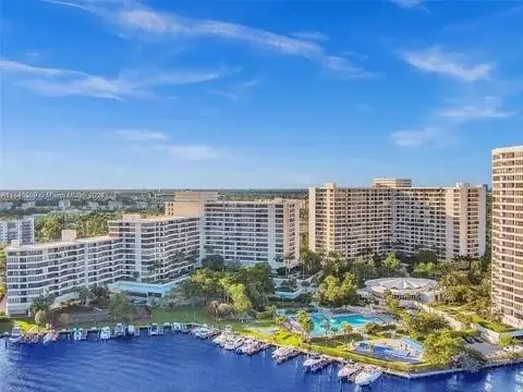 2500 Parkview Drive #814, Hallandale Beach, FL 33009