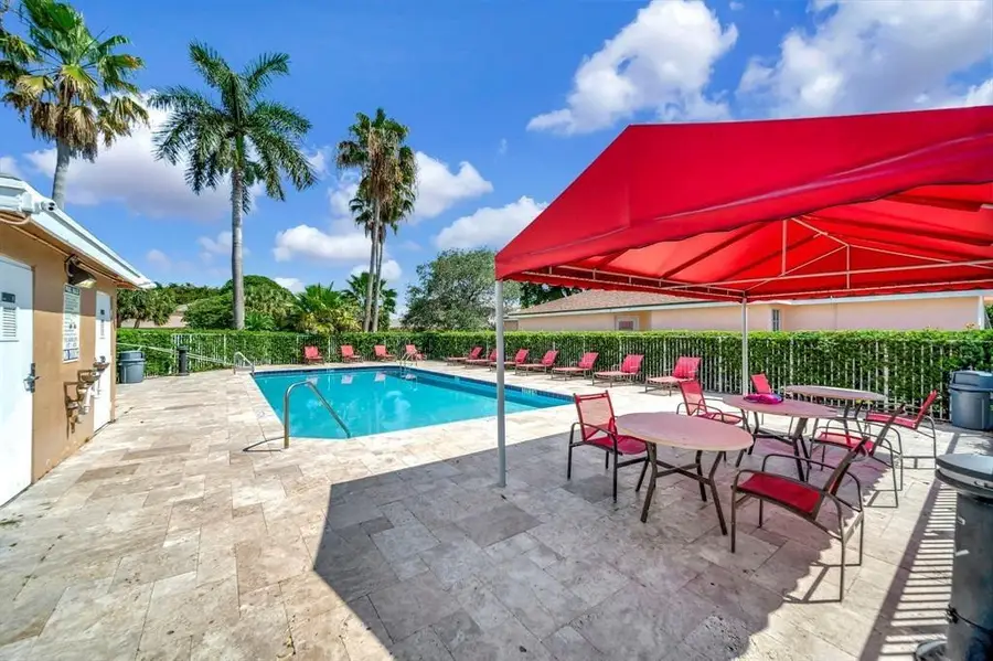 4046 Eastridge Circle, Deerfield Beach, FL 33064 - #3